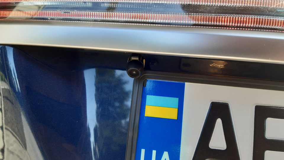 Камера заднього виду на равлик з Аліекспресу 1