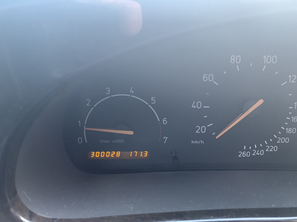 300000, старіємо 1