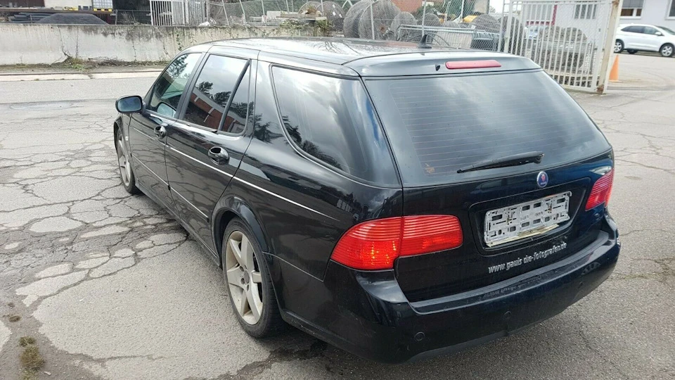 Історія одного Saab 9-5 по дорозі в Україну)