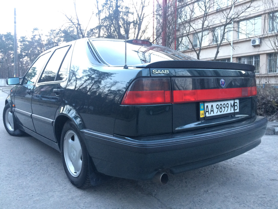 Натерання автомобіля пастою 3