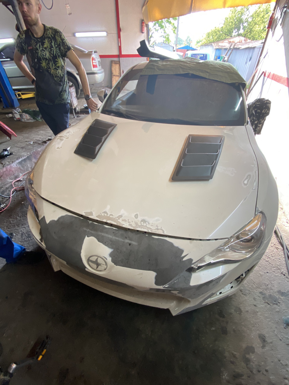 Продовжуємо знущатися з авто 4