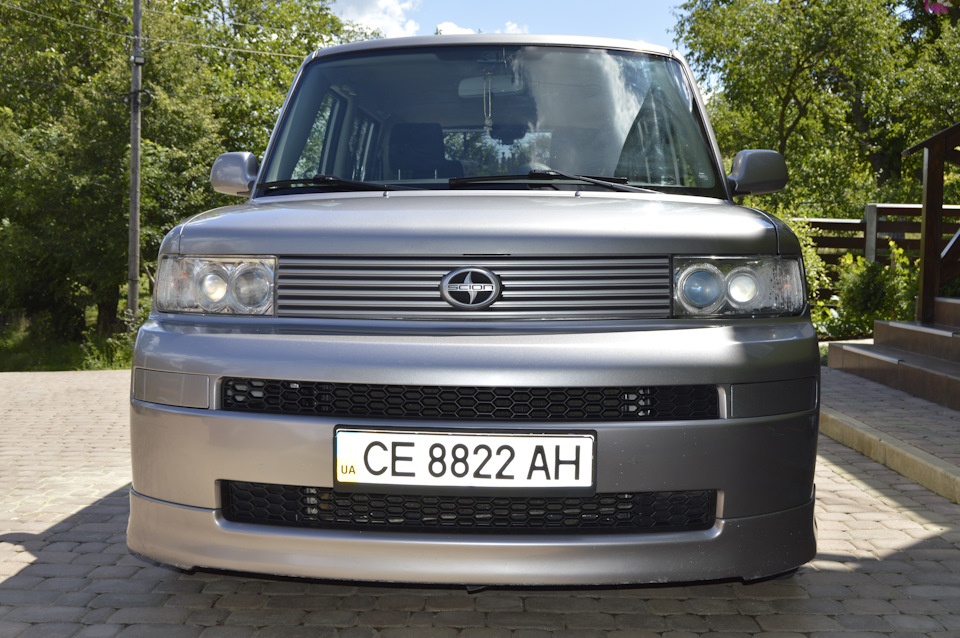 Продам Scion XB 2005 2