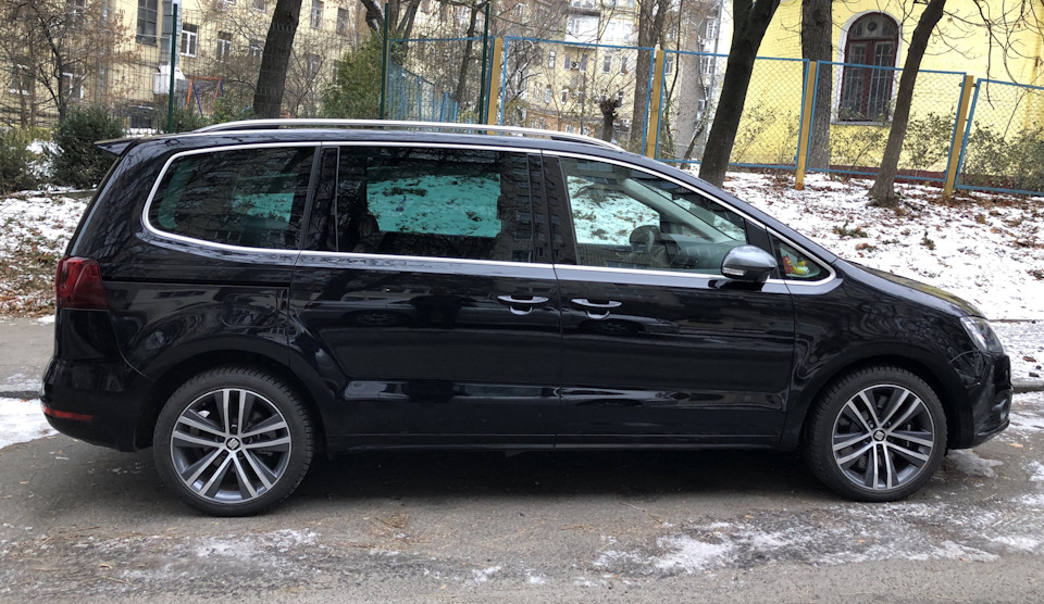 Спойлер на кришку багажника 4