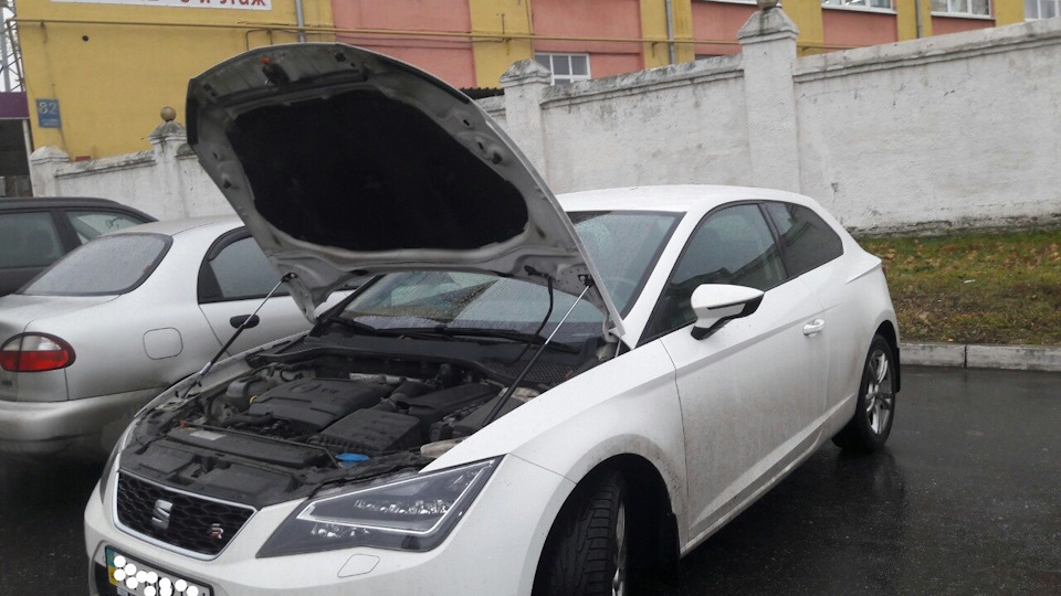 Амортизатори капота SEAT Leon FR SC MKIII (5F) ++1 2