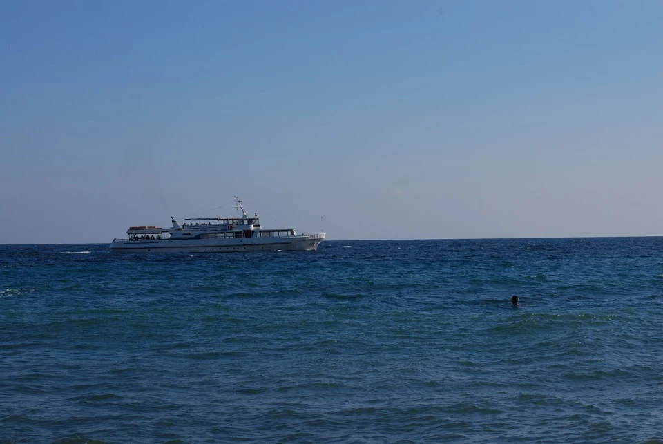 Крим. Море. Серпантини.