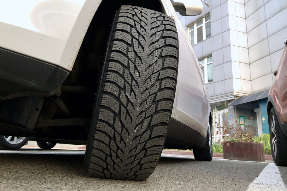 Купив новий комплект зимових Nokian Hakkapeliitta R3 1