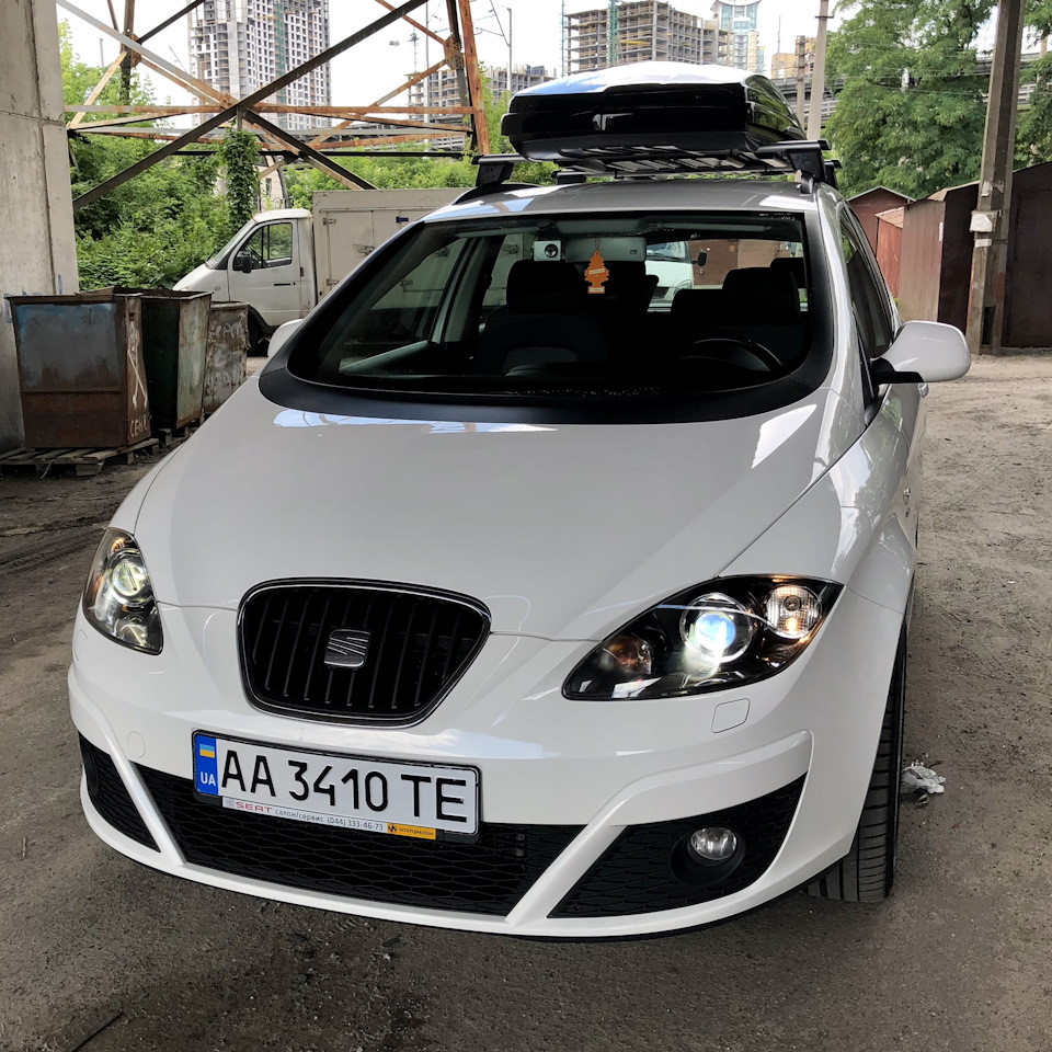 Заміна лінз в OEM AFS фарах 1