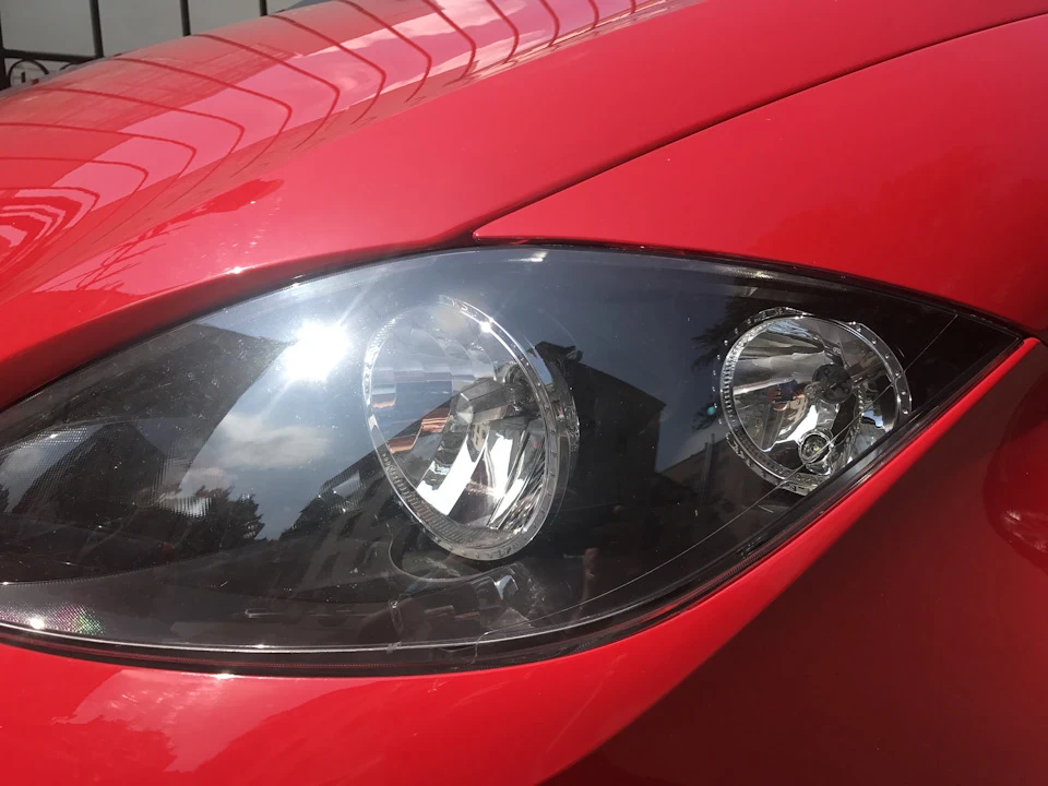 Фара SEAT Altea XL 1.6 TDI