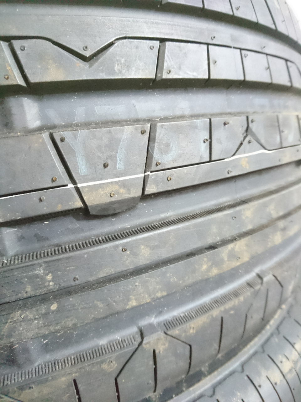 NITTO NT830 225/50R17 97Y 1