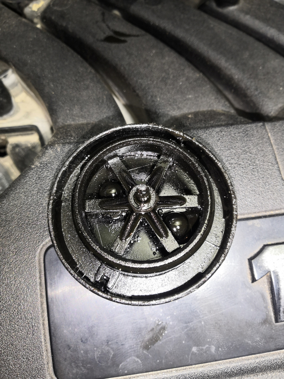 Клапан редукційний 1.6 MPI, сидіння, volzwagen wag 3