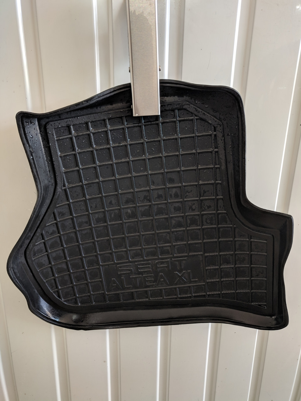 Килимки гумові в seat altea 4