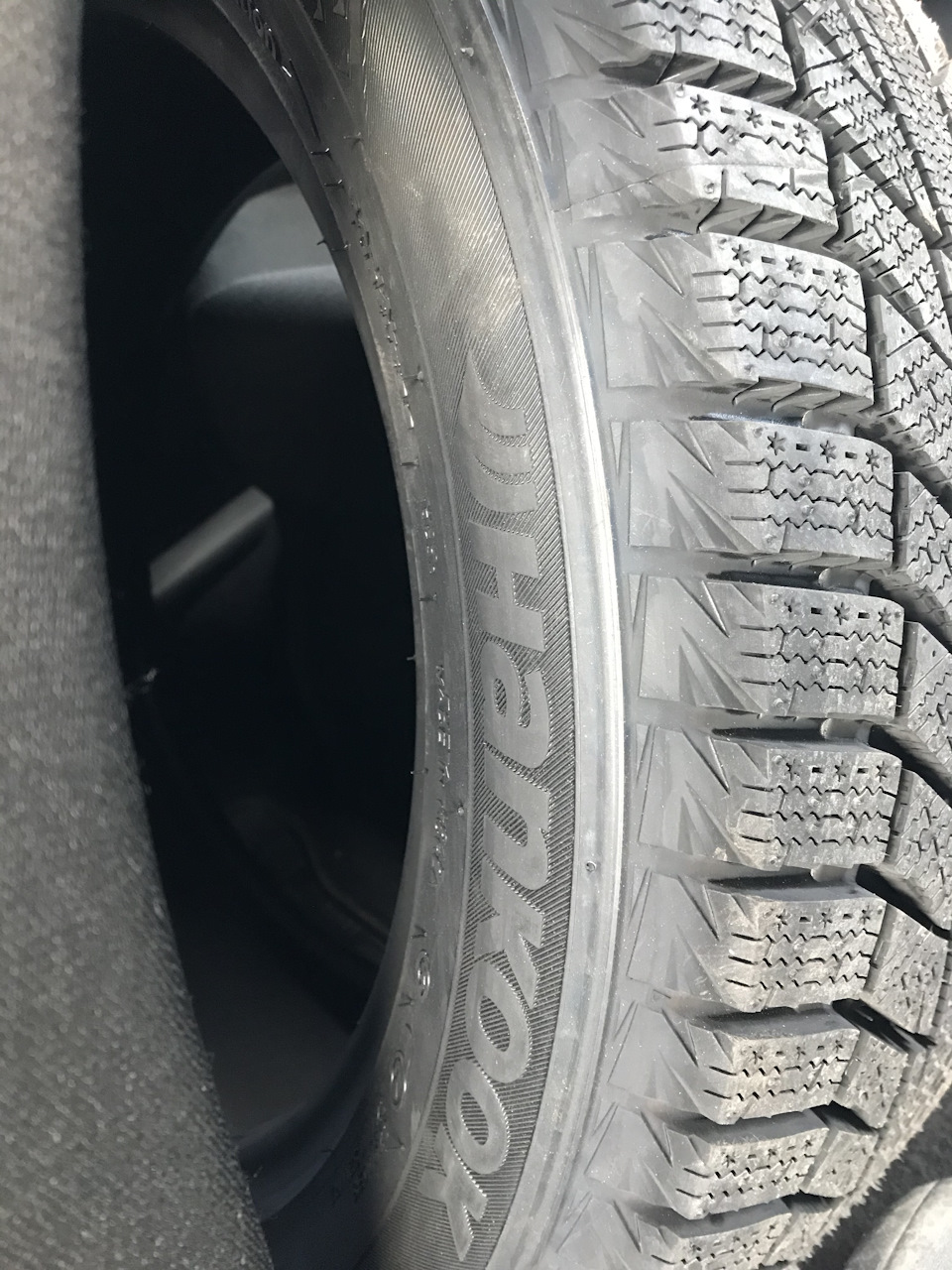 HANKOOK Winter 205/55 R16 2