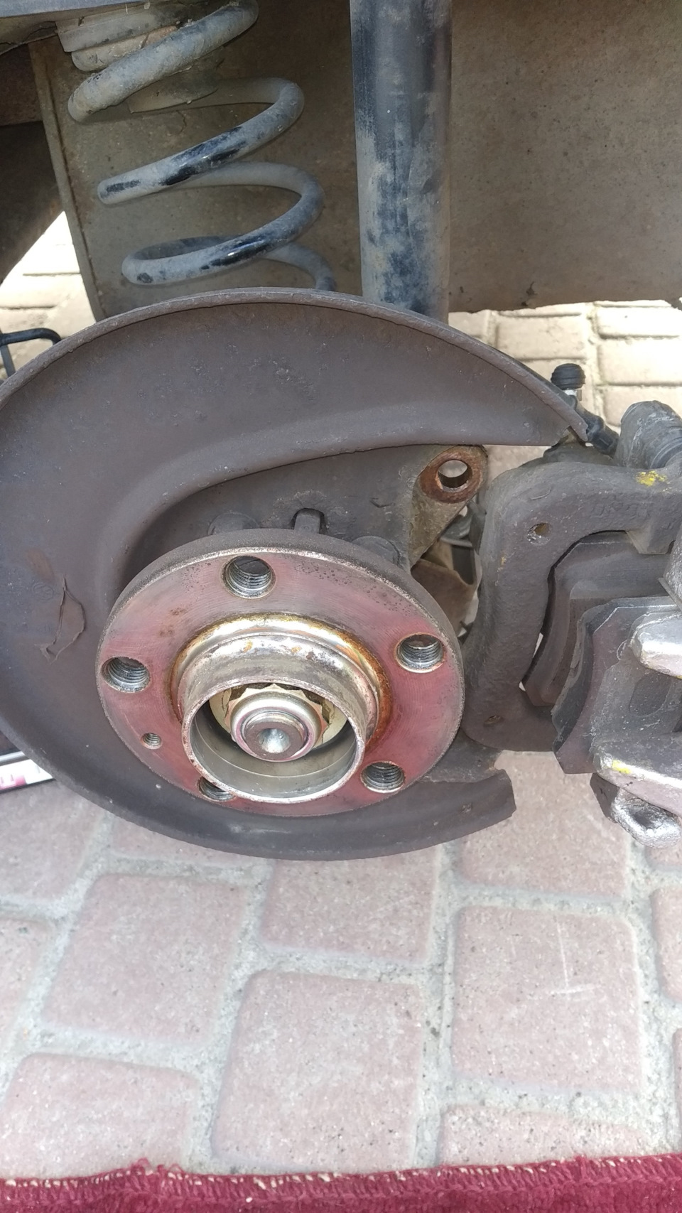 Заміна задньої маточини SKF VKBA3567 3
