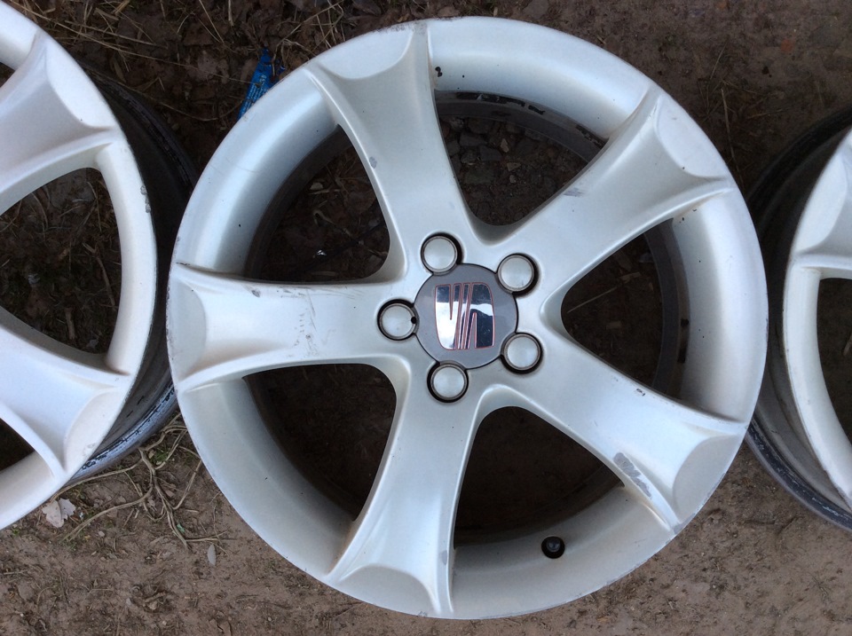(Продано) Продам оригінальні диски Ronal від SEAT 2