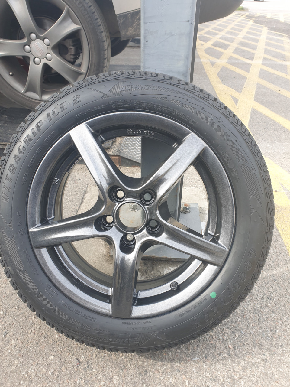 Підготовка до зими Goodyear Ultra Grip Ice 2 185x60 R15 та оновлення дисків 4