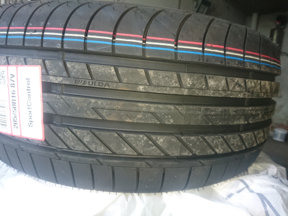 Fulda sport control 205/50 R16 4