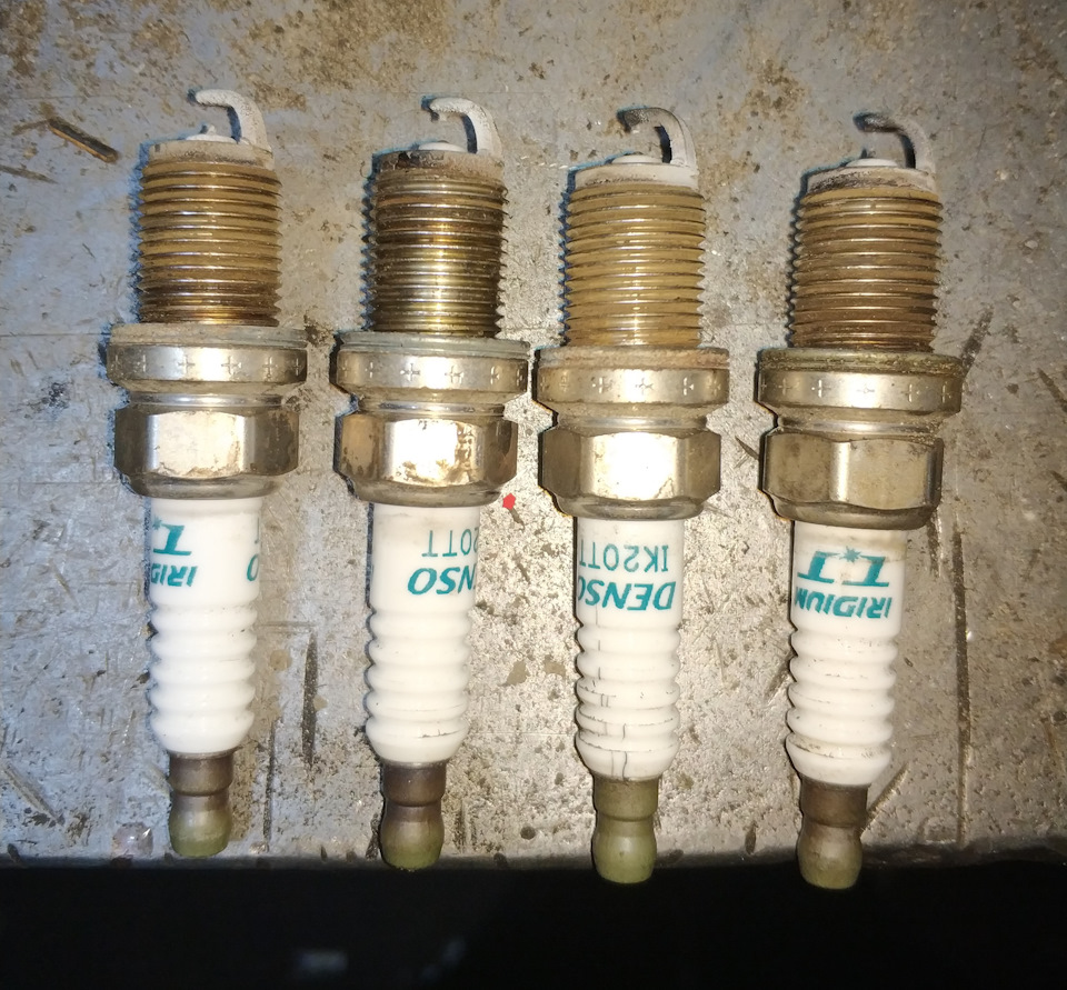 Свічки Denso після 60 ткм 1