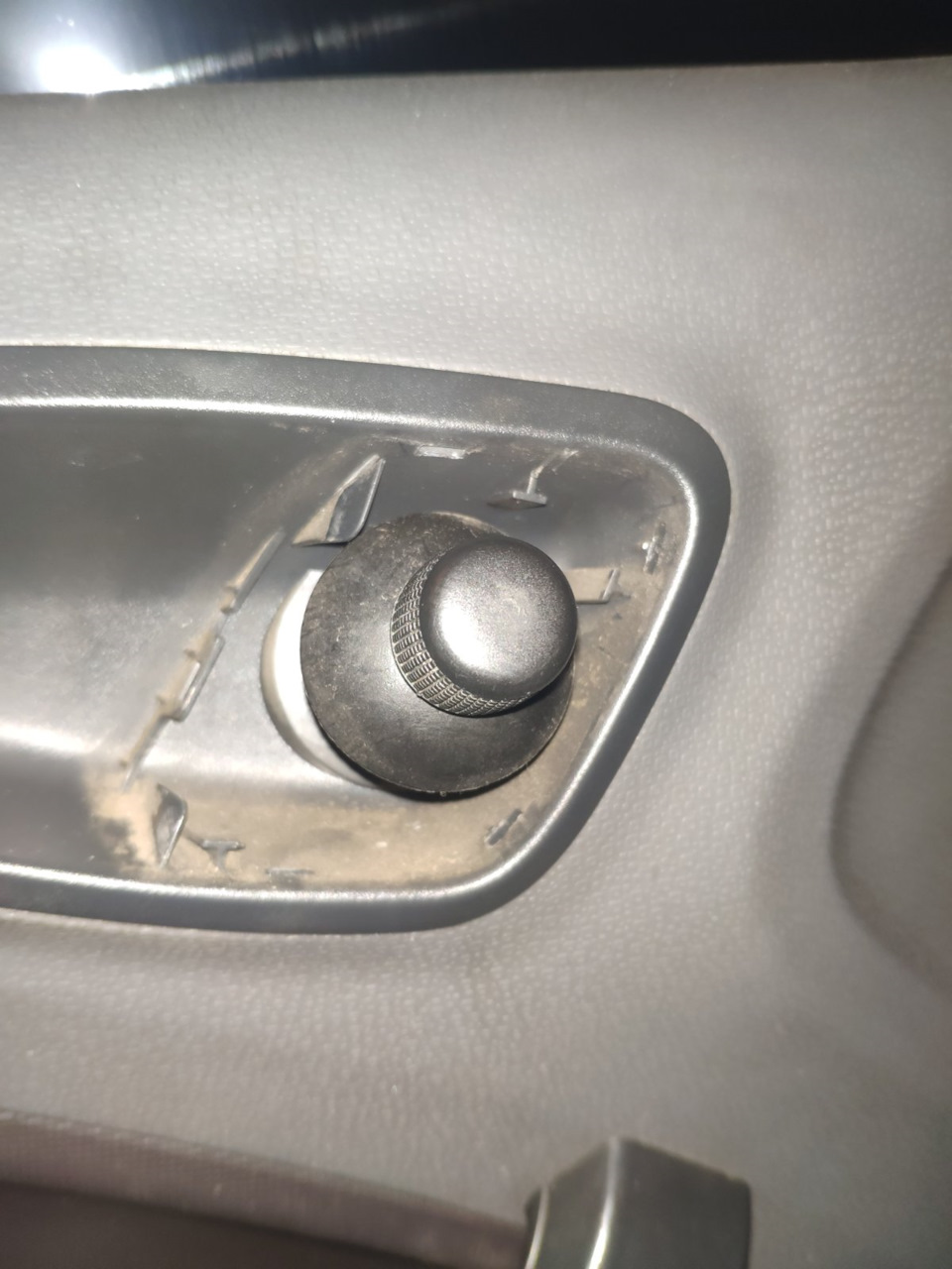 Seat Ibiza 2011 зламалася внутрішня ручка дверей. №1 3
