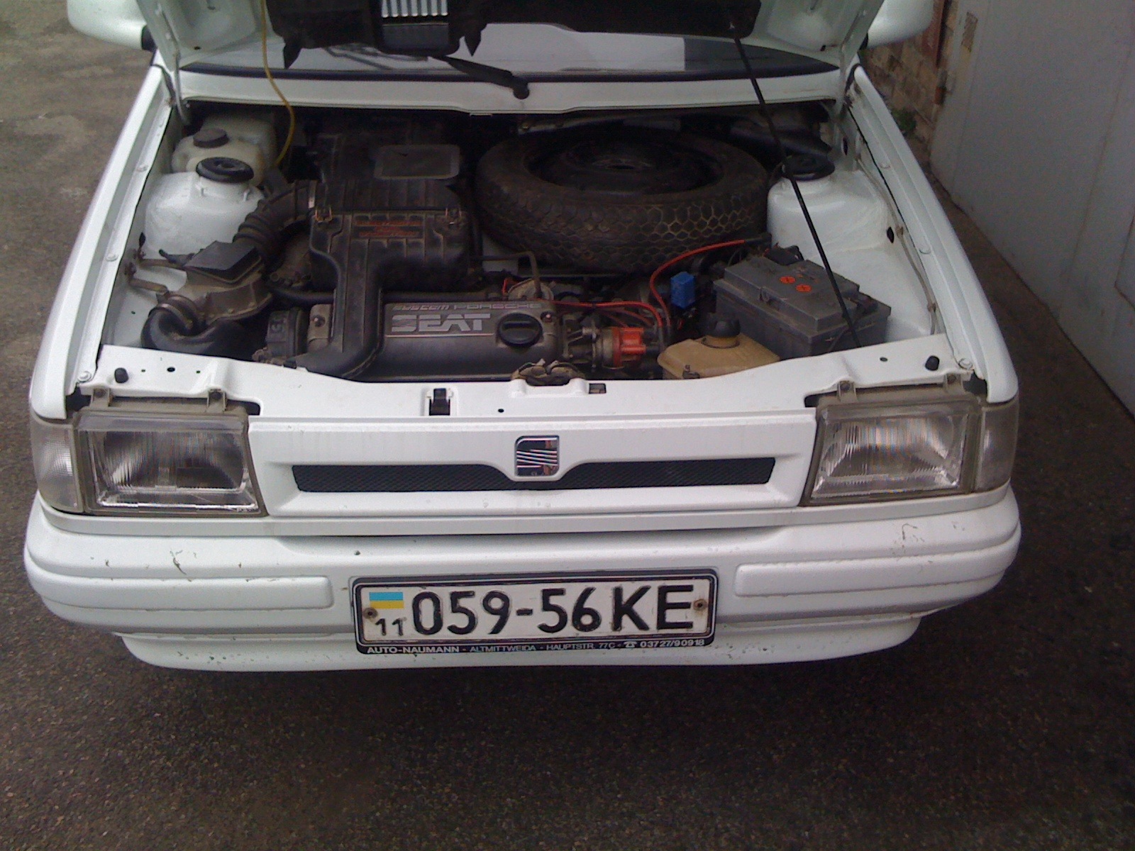 Двигун System Porsche 1.5І та салон 1