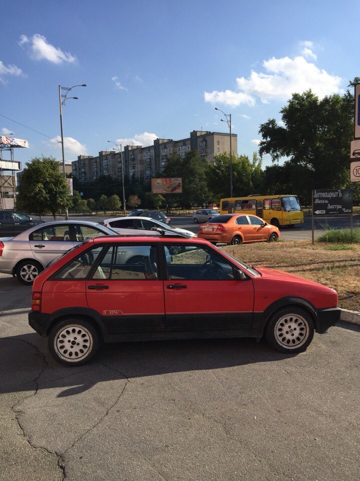 Продаж керма, дисків та захисту картера та коробки 3