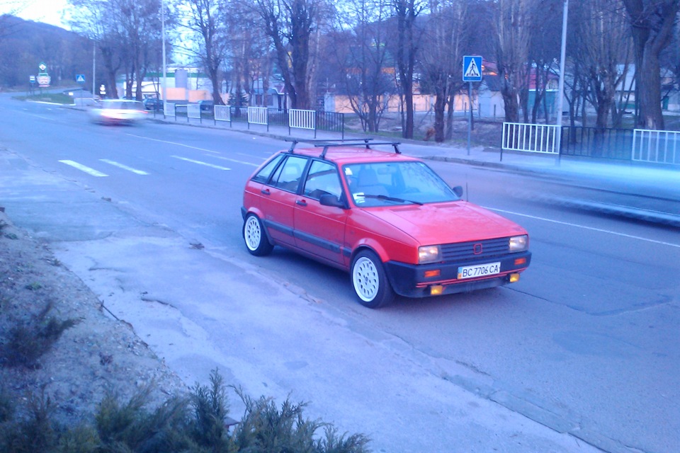 Поставив колеса 1