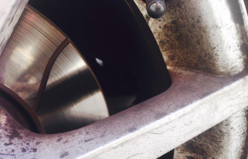 Ось так пилять колодки brembo 2