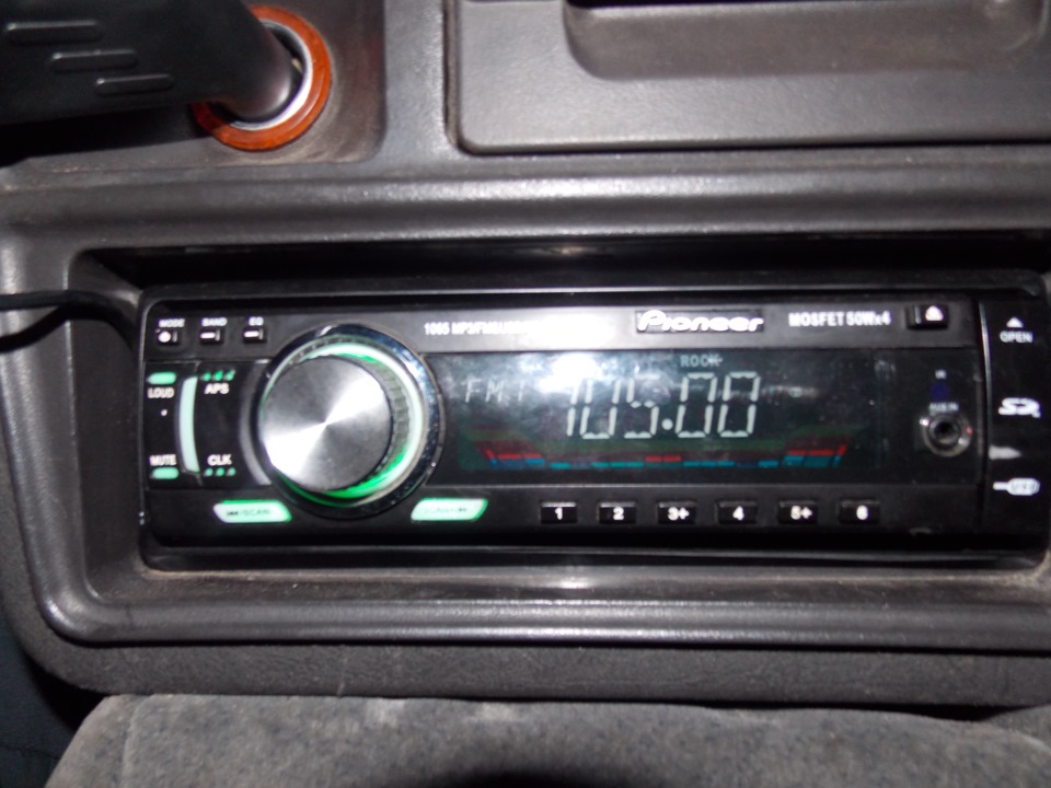 Продам свою магнітолу Pioneer 1065! реальному покупцю торг) 3