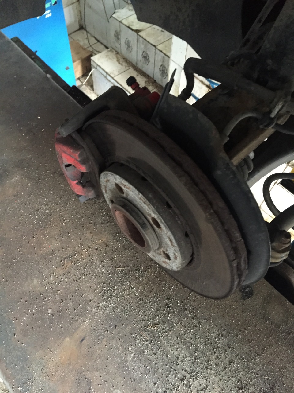 Проточка гальмівних дисків + колодки Brembo 1