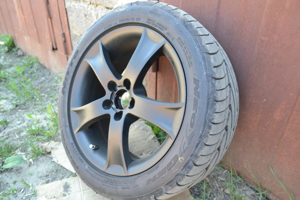 Фото відреставрованих дисків з гумою Nitto NeoGen