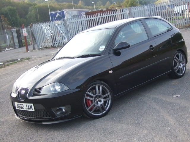 Встановлення LCR splitter на Seat Ibiza 6L (MK4) з Aero Kit'ом 4