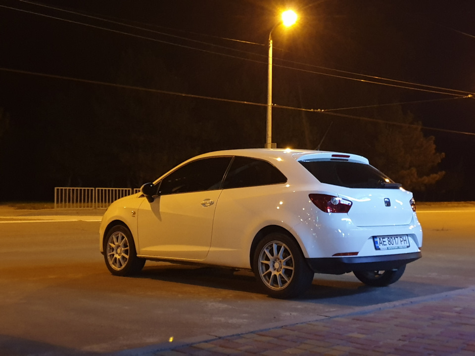 Exhaust 1