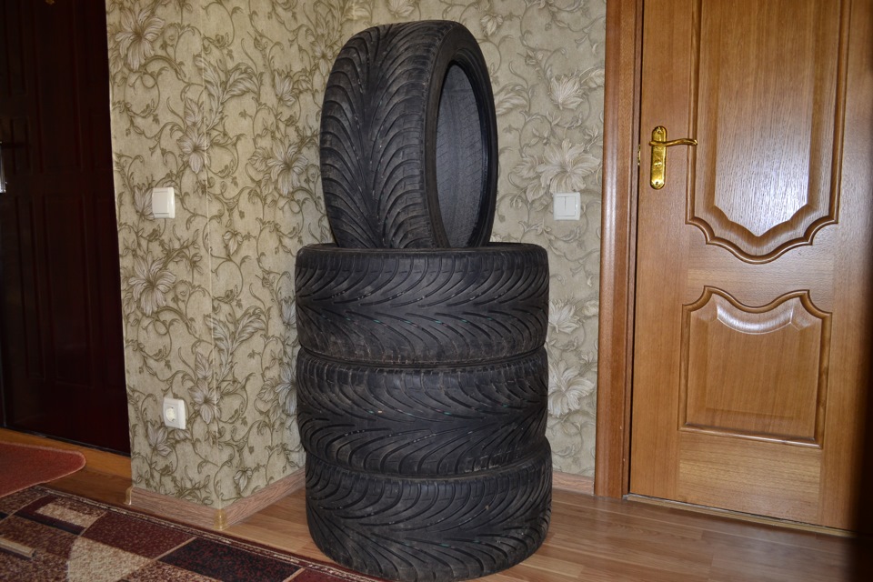 Продам шини Nexen (Roadstone) N3000 235/40 R18 продано 1
