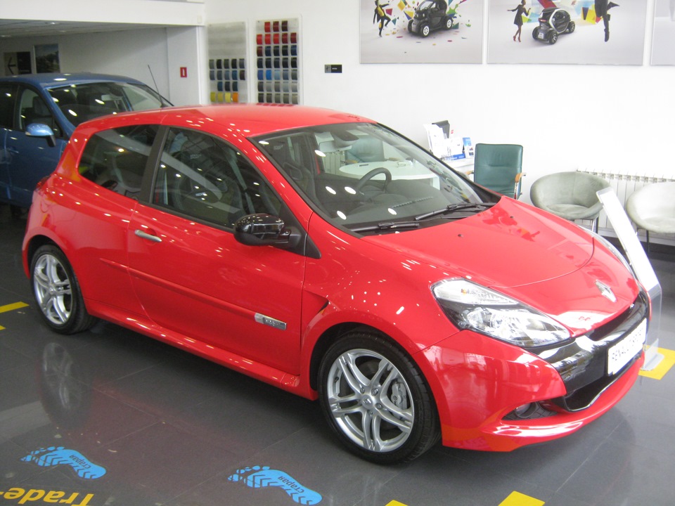 Продаж Clio RS 1