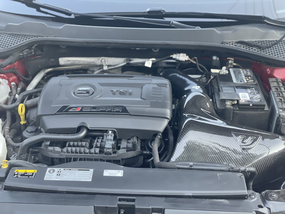 Карбоновий впуск Unitronic 2