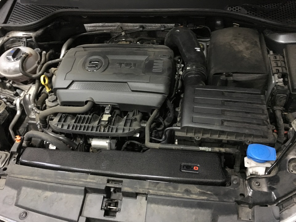 REVO CARBON AIR FILTER - Встановлення 4