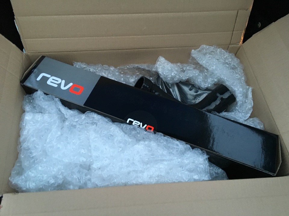 REVO CARBON AIR FILTER - Встановлення 1
