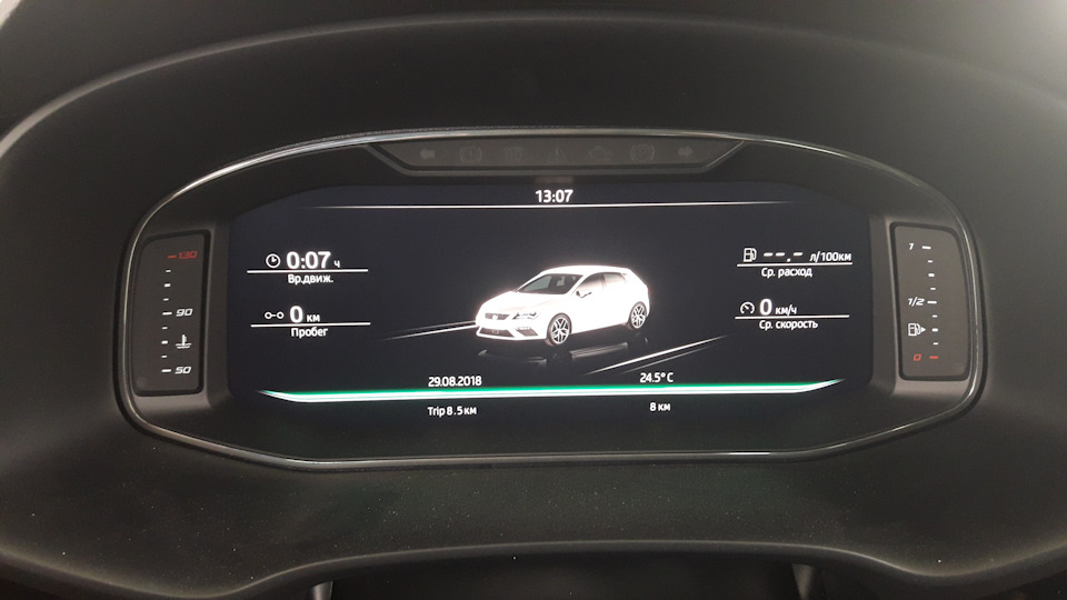 В Одесу завезли Seat LEON із цифровим приладдям. 4