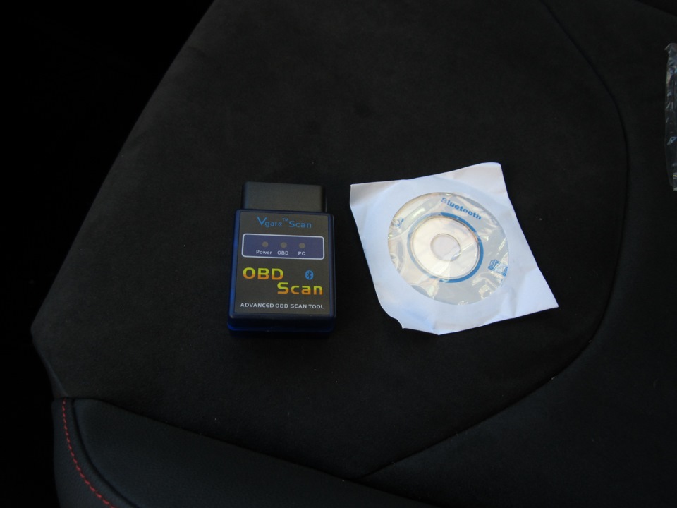 OBD II Bluetooth auto diagnostic scanner 4