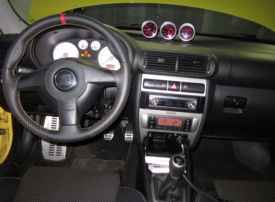 Перешив салону шкіра, seat leon 5