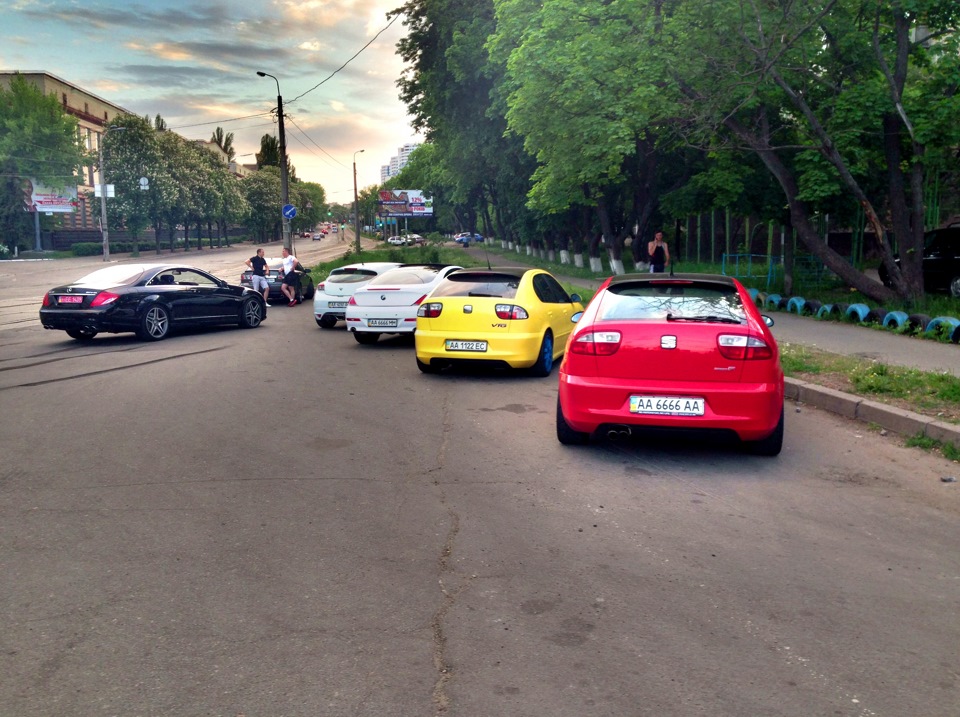 зліва направо 506hp 411hp 370hp 316hp 525hp) 2