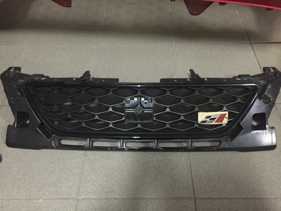 Cupra front 4