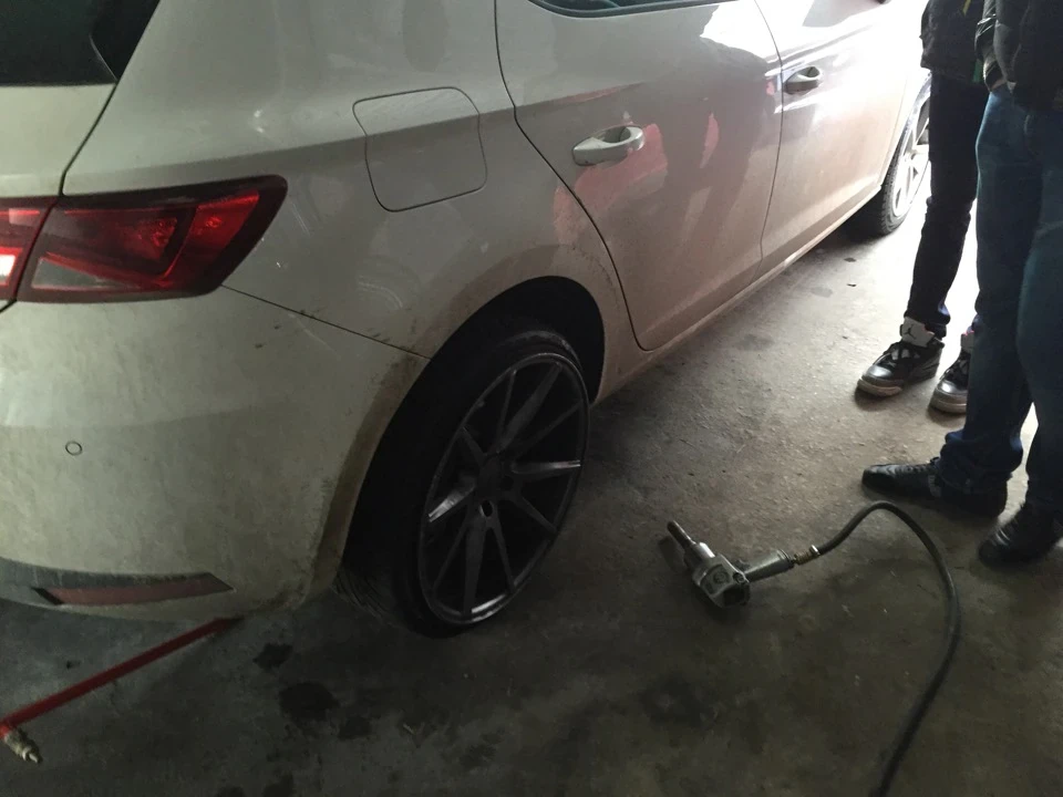 Seat Sound ч.2 / примірка Vossen