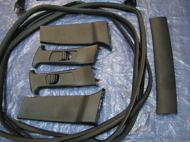 Продам деталі салону на Leon 1M 5