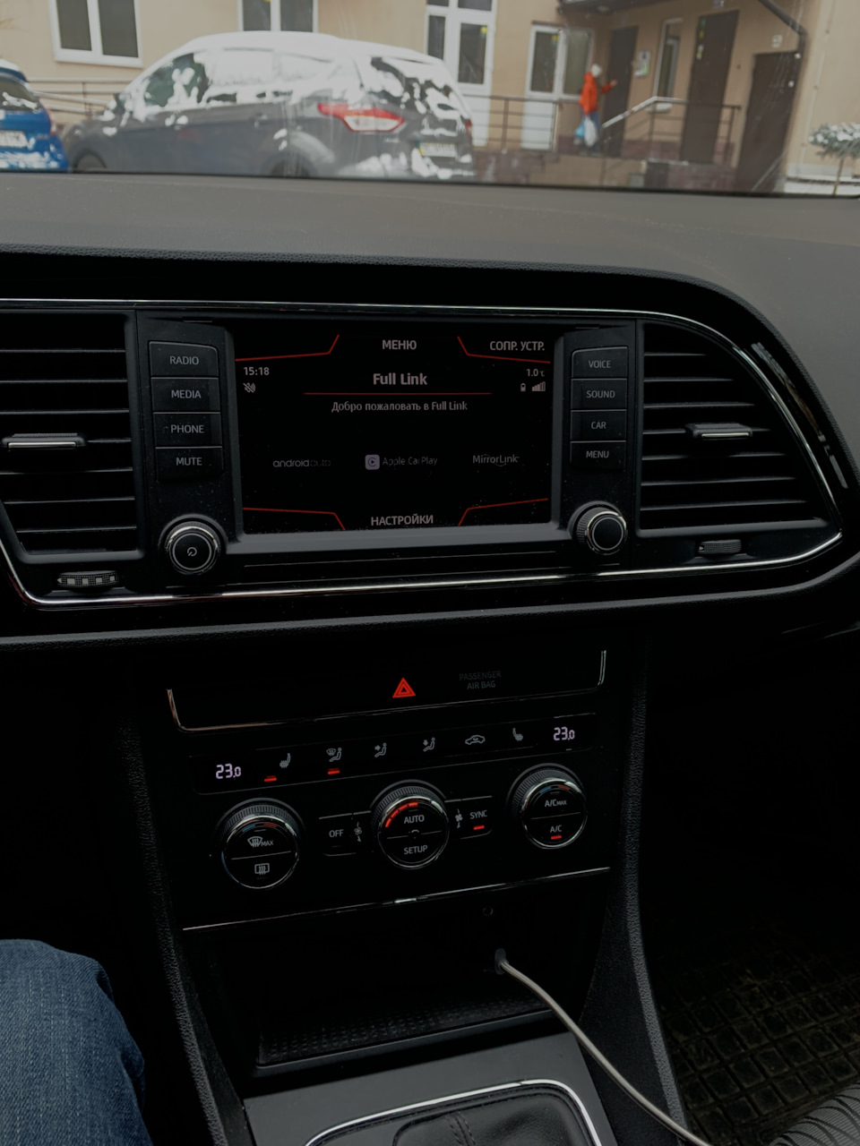 Встановлення Full link (apple car play). 3
