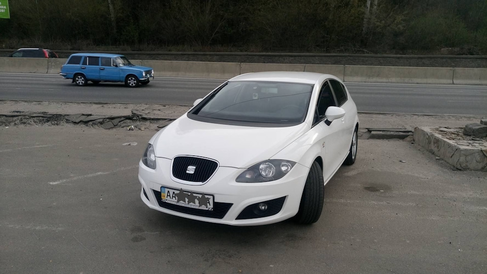 Leon у Продажі 1