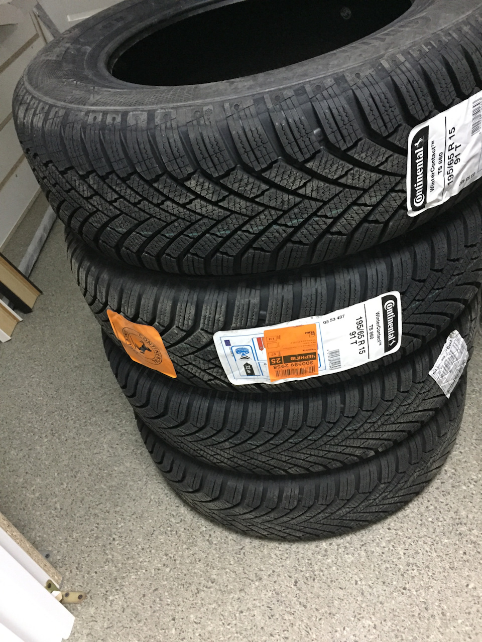 Гума на зиму Continental WinterContact TS 860 1