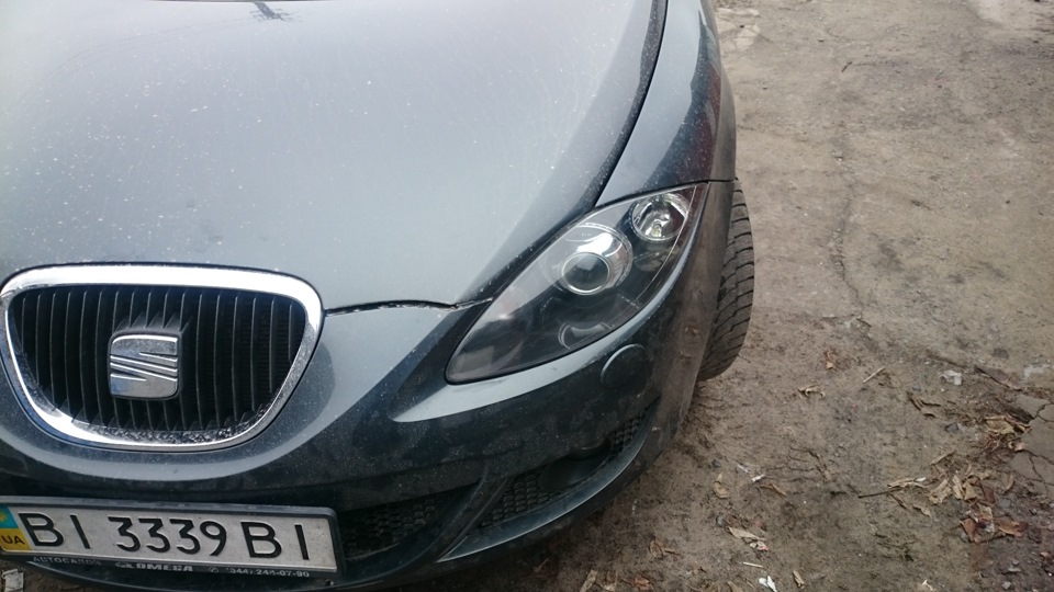 Встановлення лінз у штатну оптику Seat Leon 4