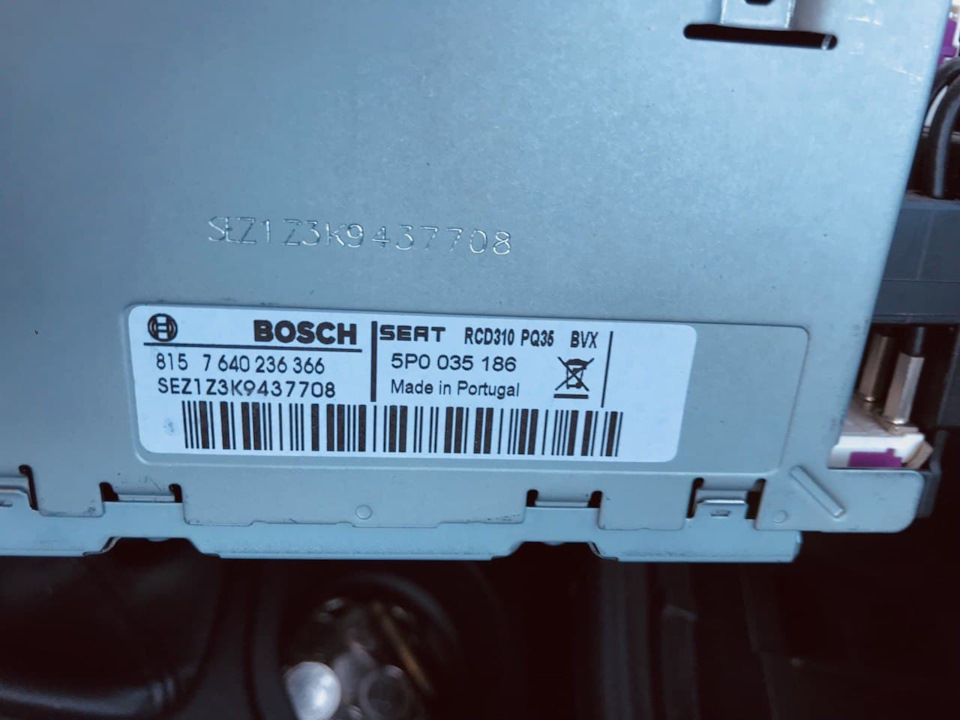У штатну RCD310 - Bluetooth замість AUX 3