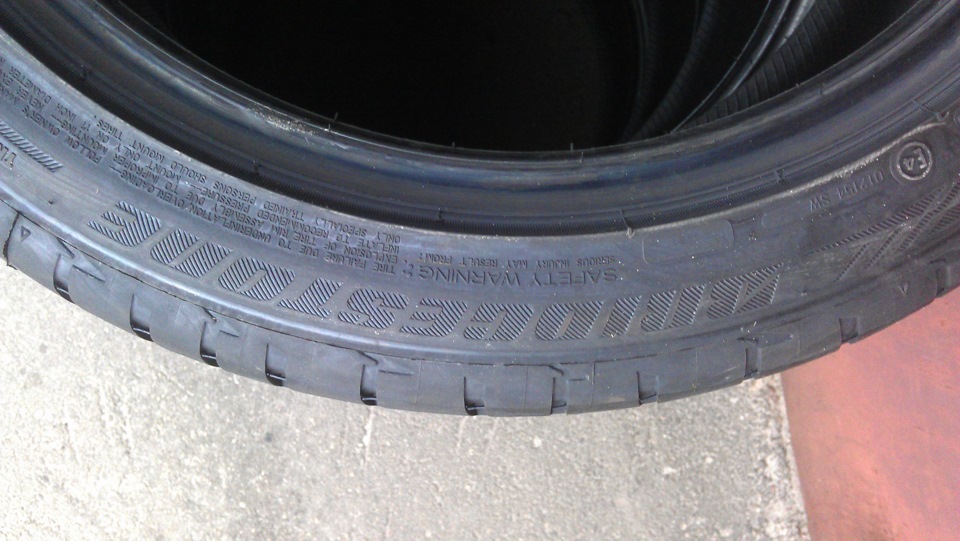 Bridgestone Potenza S001 4