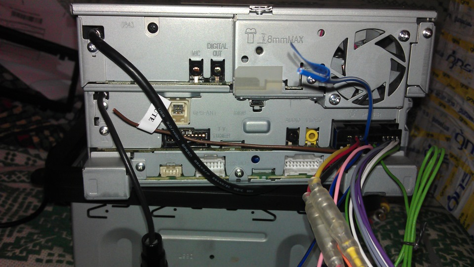 KENWOOD DNX7240BT 1